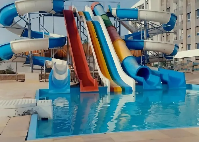 Üdülőközpont Fanadir Bay Aquapark Gurdaka