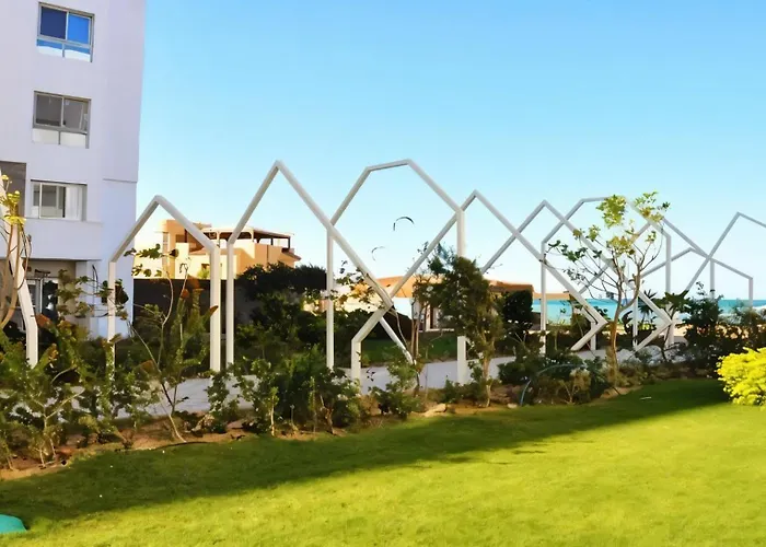Fanadir Bay Aquapark Üdülőközpont Gurdaka
