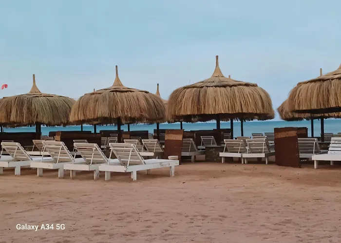 Fanadir Bay Aquapark Üdülőközpont Gurdaka