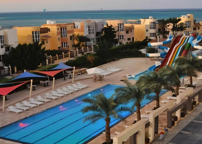 Üdülőközpont Fanadir Bay Aquapark Gurdaka