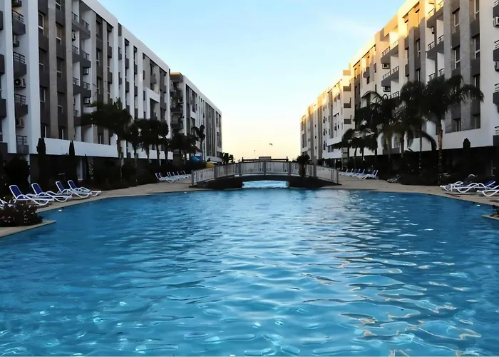 Fanadir Bay Aquapark Üdülőközpont Gurdaka